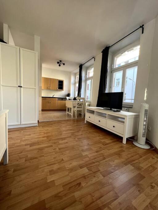 R&L Apartment Karl-Heine-Strasse Og ไลป์ซิก ภายนอก รูปภาพ
